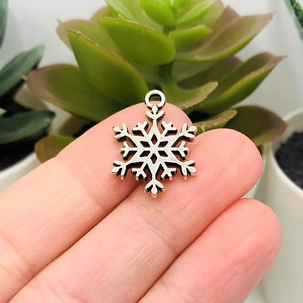 1, 4, 20 or 50 Pieces: Silver Snowflake Christmas Winter Charms - Double Sided