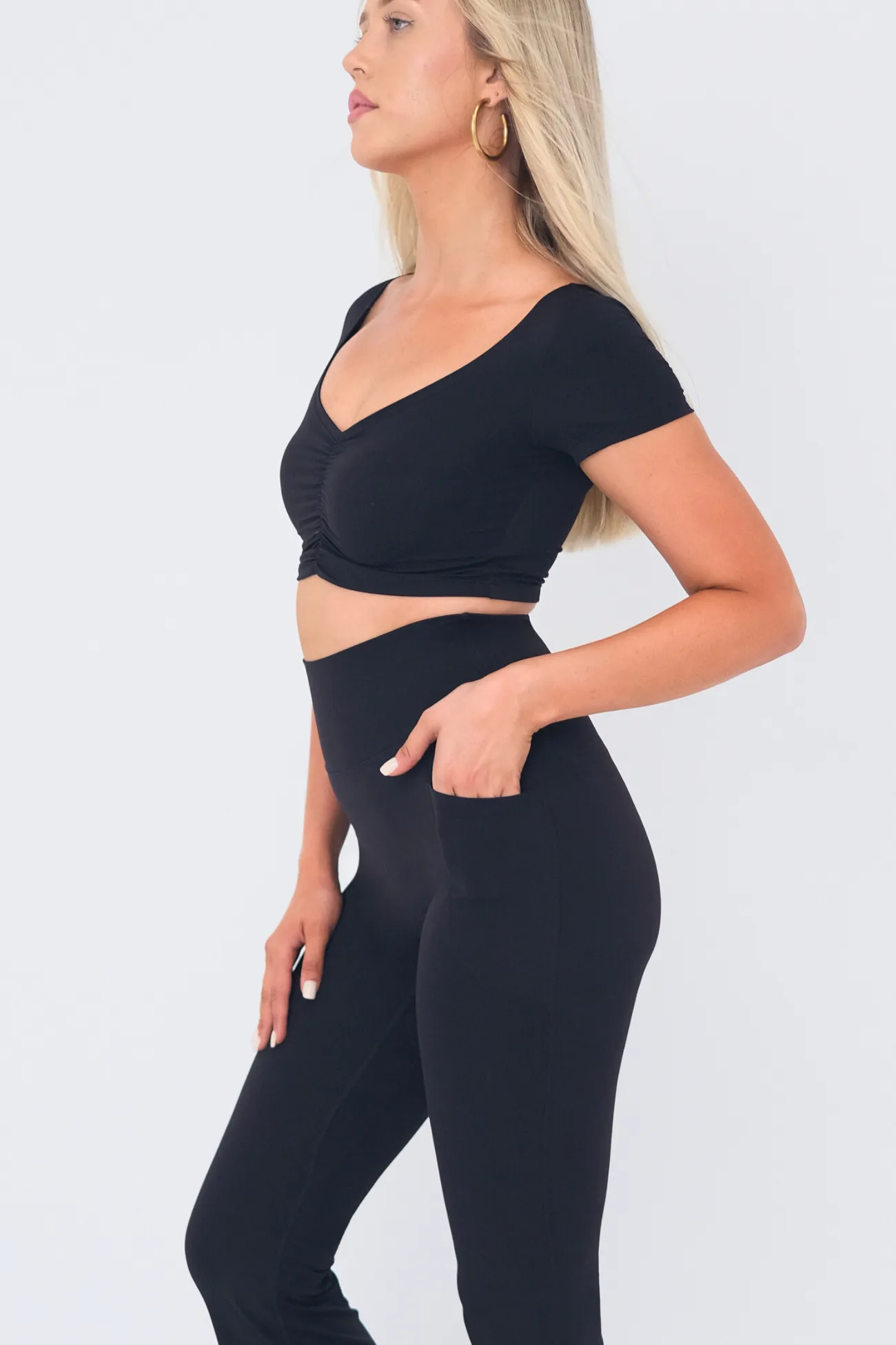 Alpine Flare Pocket (Tall) Leggings - Black