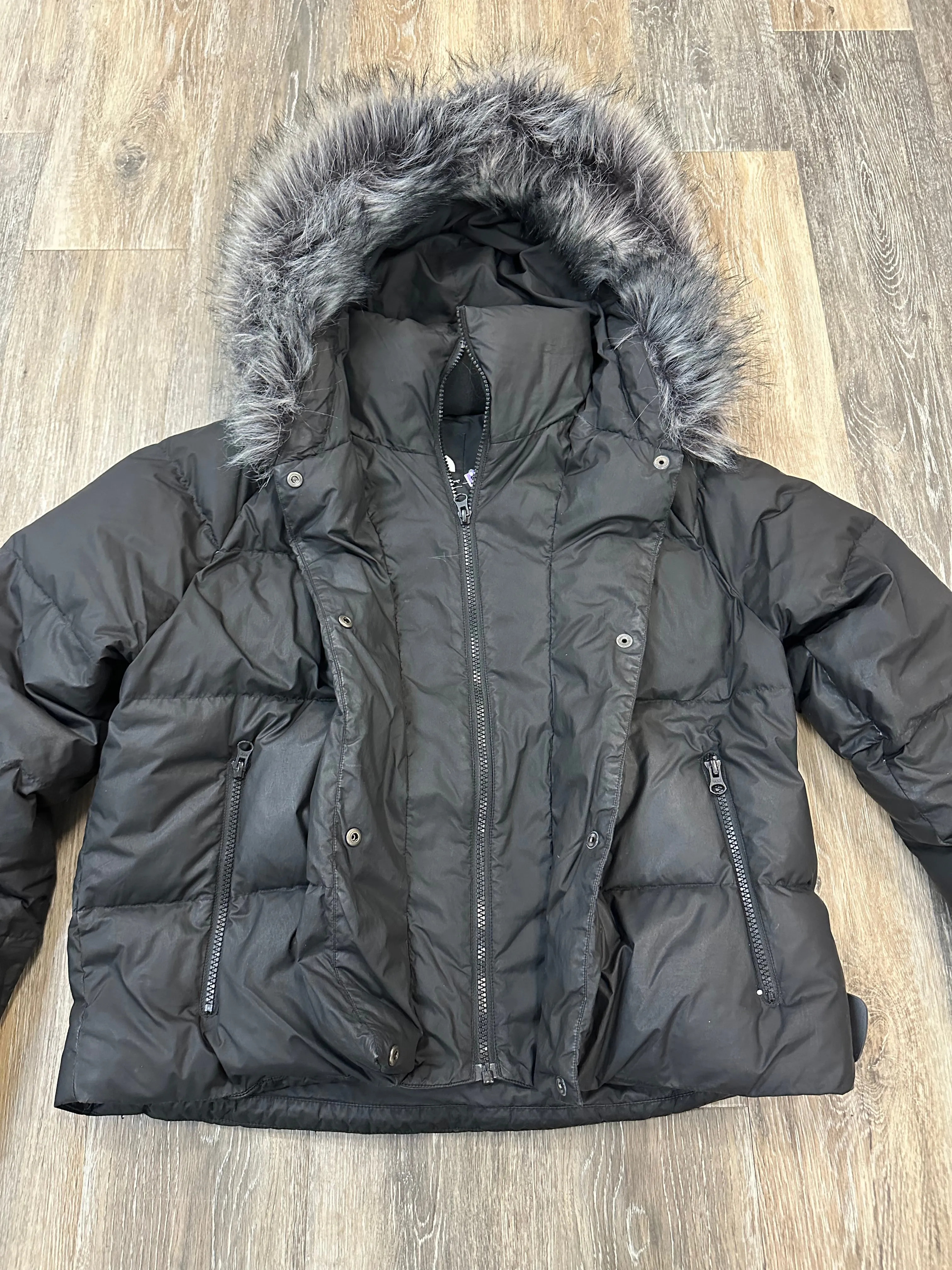 Coat Puffer & Quilted By The North Face In Black, Size: M