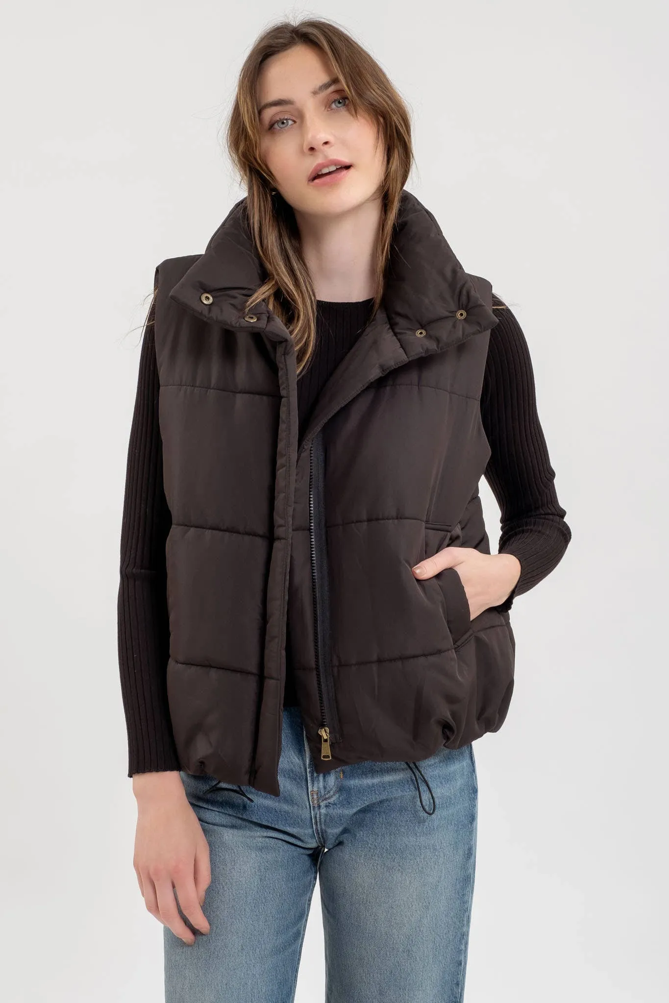 Essential Puffer Vest