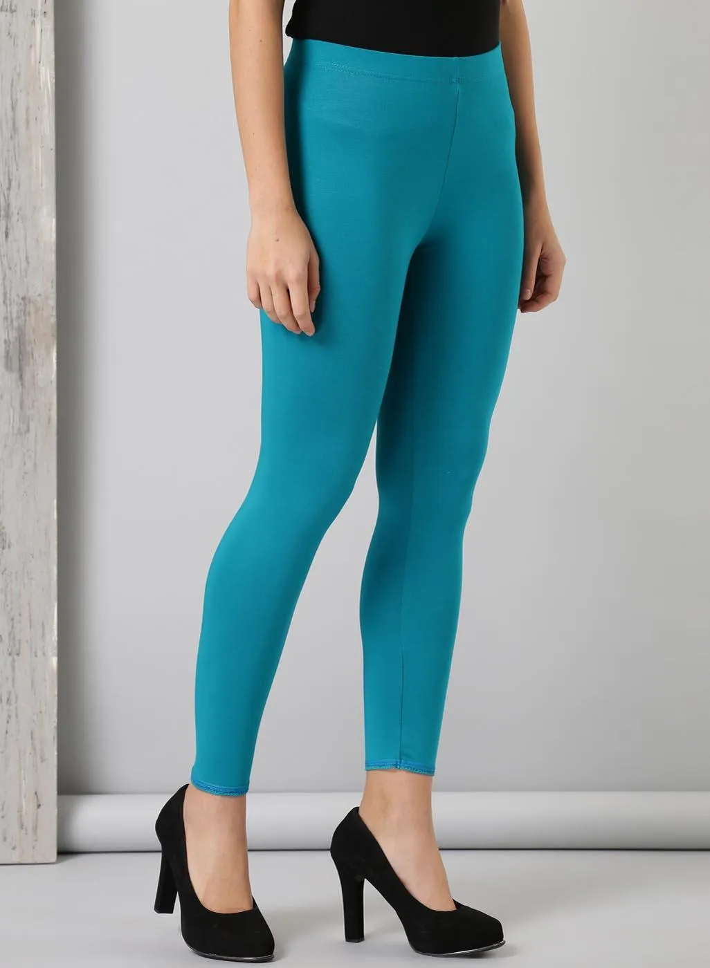 Farah Turquoise Viscose Lycra Leggings for Women