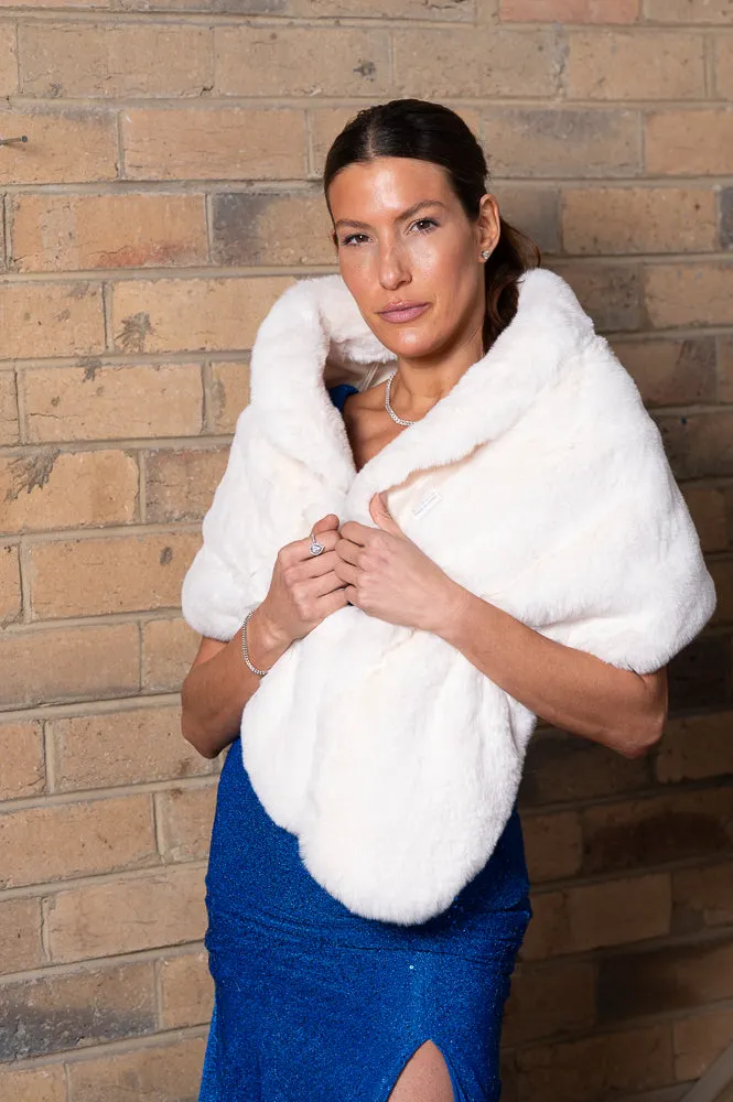 Faux fur shawl | NIKOL JACKET