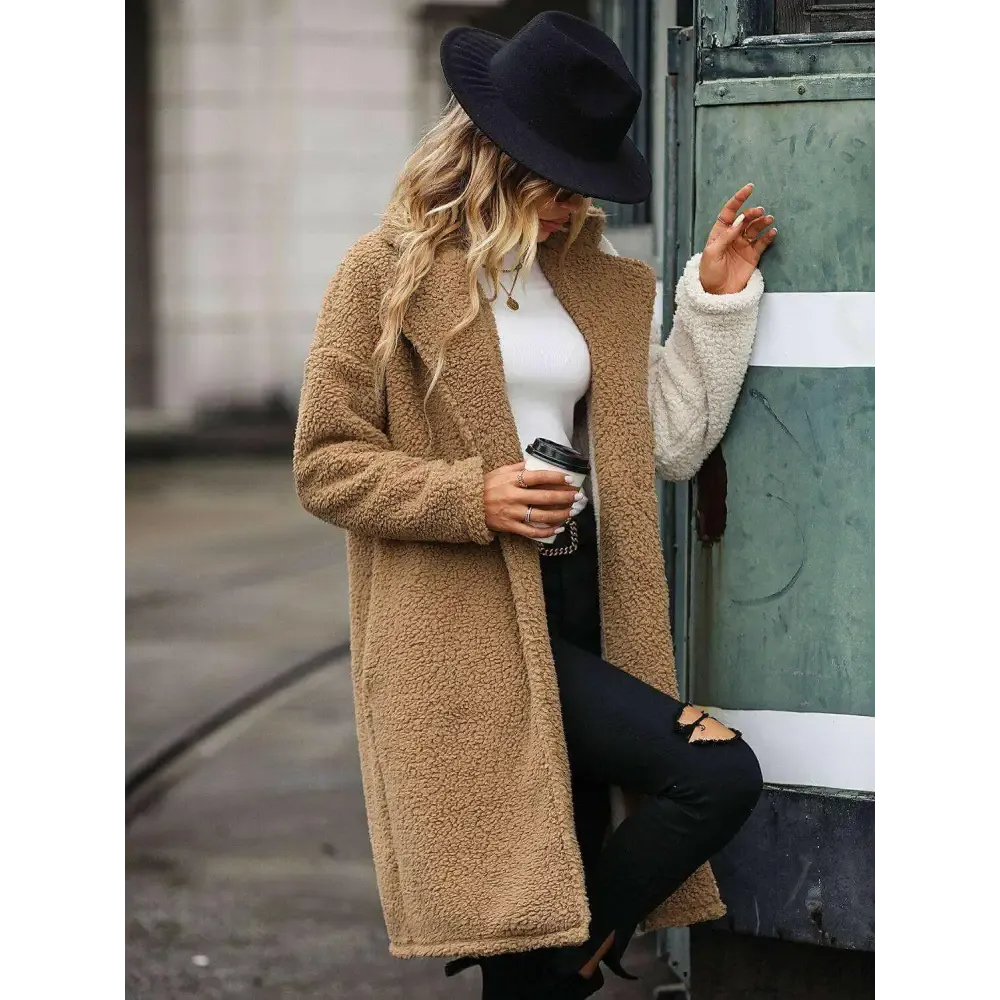 Indulge in Luxury Fashion for Women with the Contrast Dropped Shoulder Coat