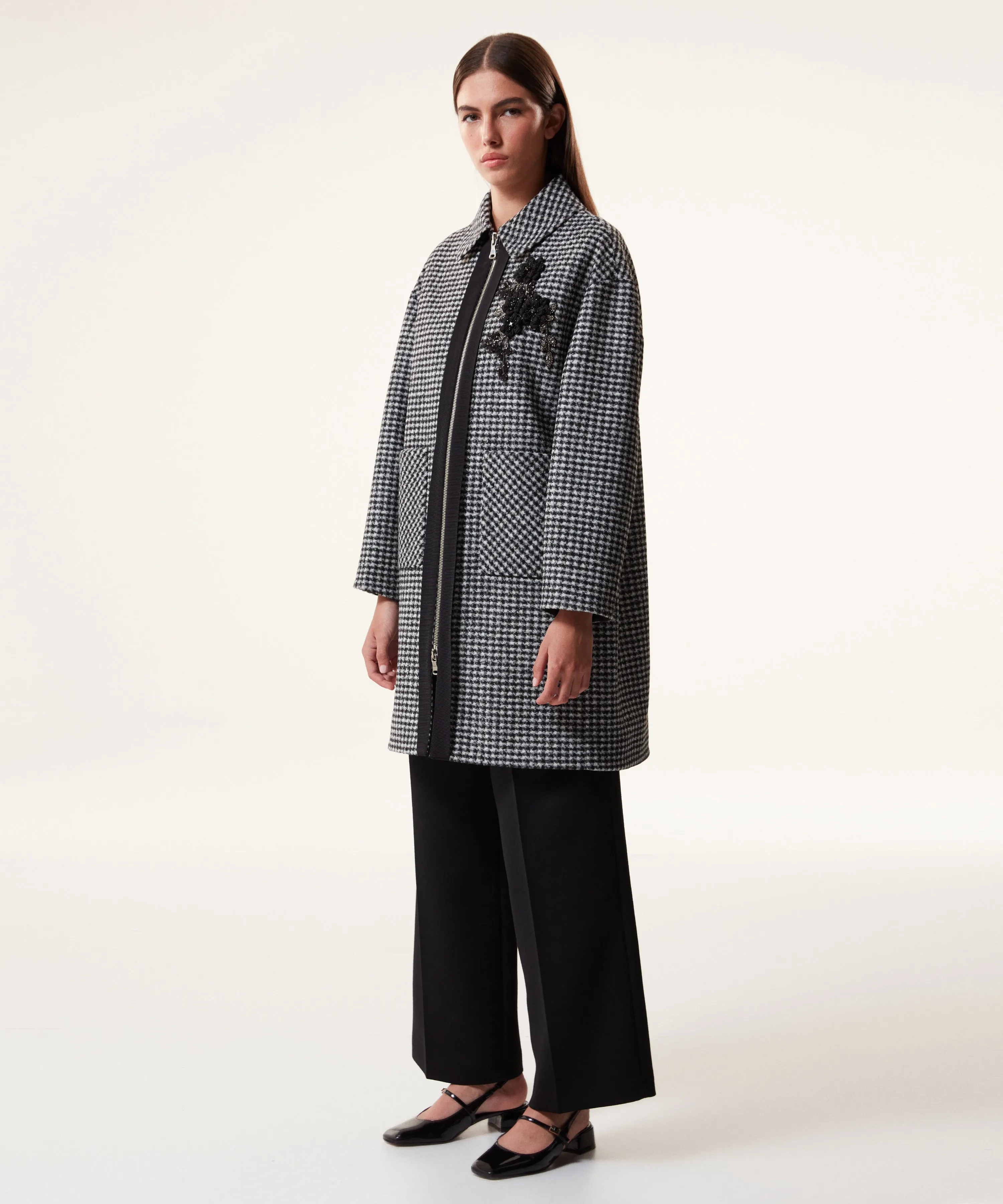 Machka Wool Blend Houndstooth Pattern Coat Black