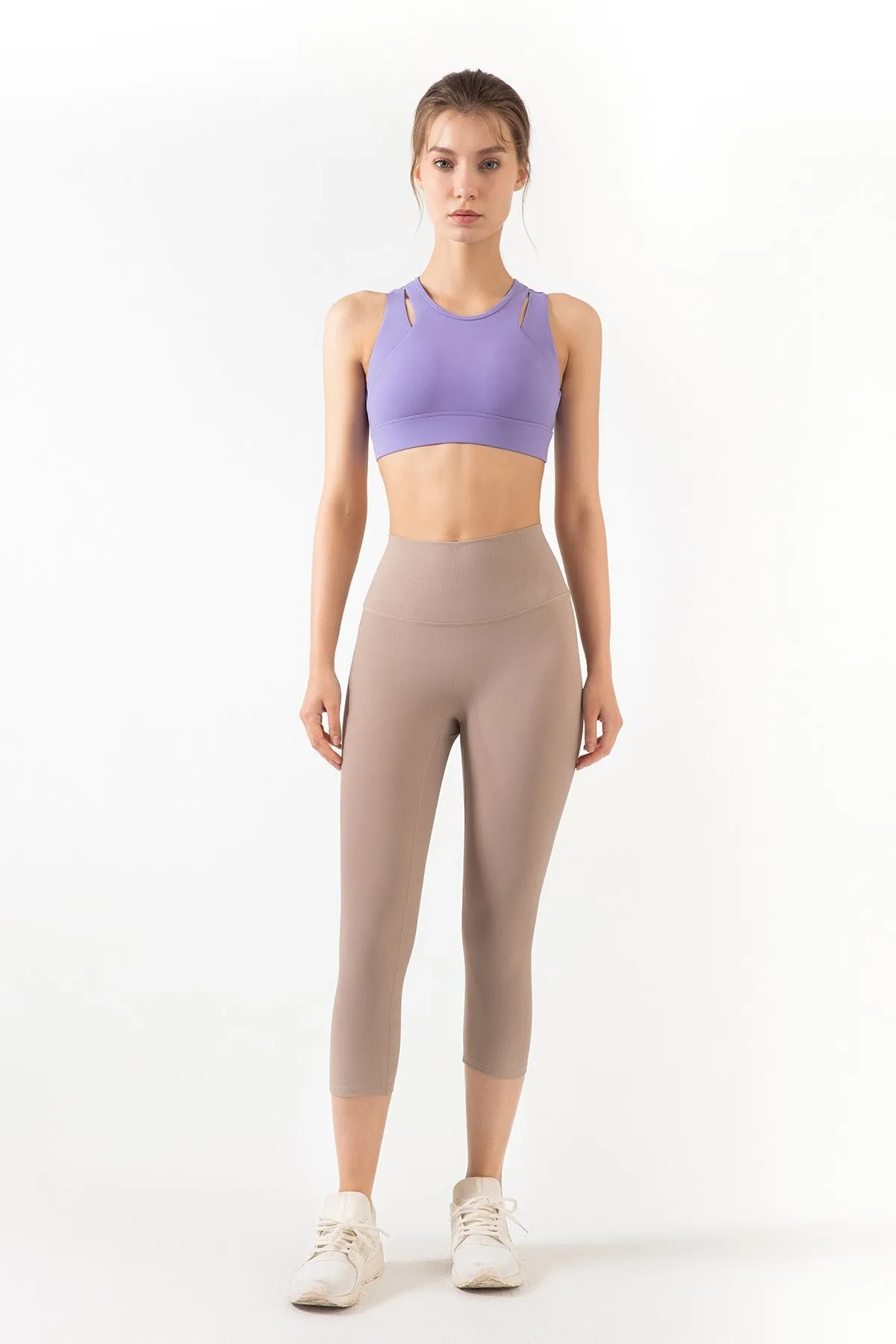 Ribbed Seamless Capri Leggings