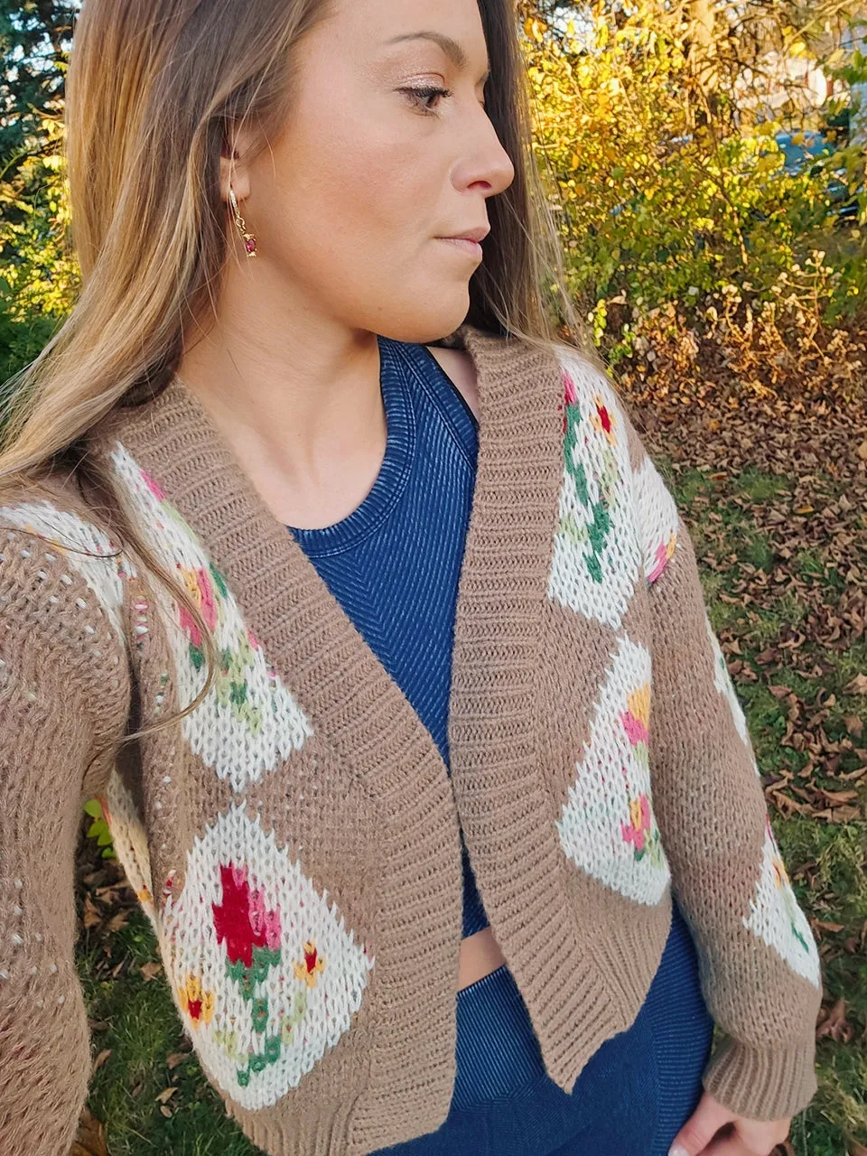 Romantic Bouquet Cropped Vintage Floral Cardigan