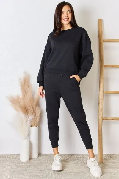 Soft Knit Drawstring Cropped Joggers