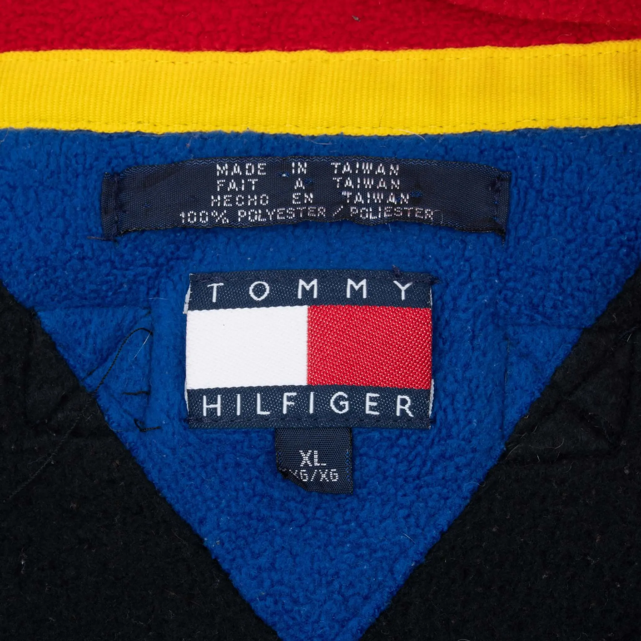 VINTAGE TOMMY HILFIGER BLACK QUARTER ZIP FLEECE JACKET 1990S XL