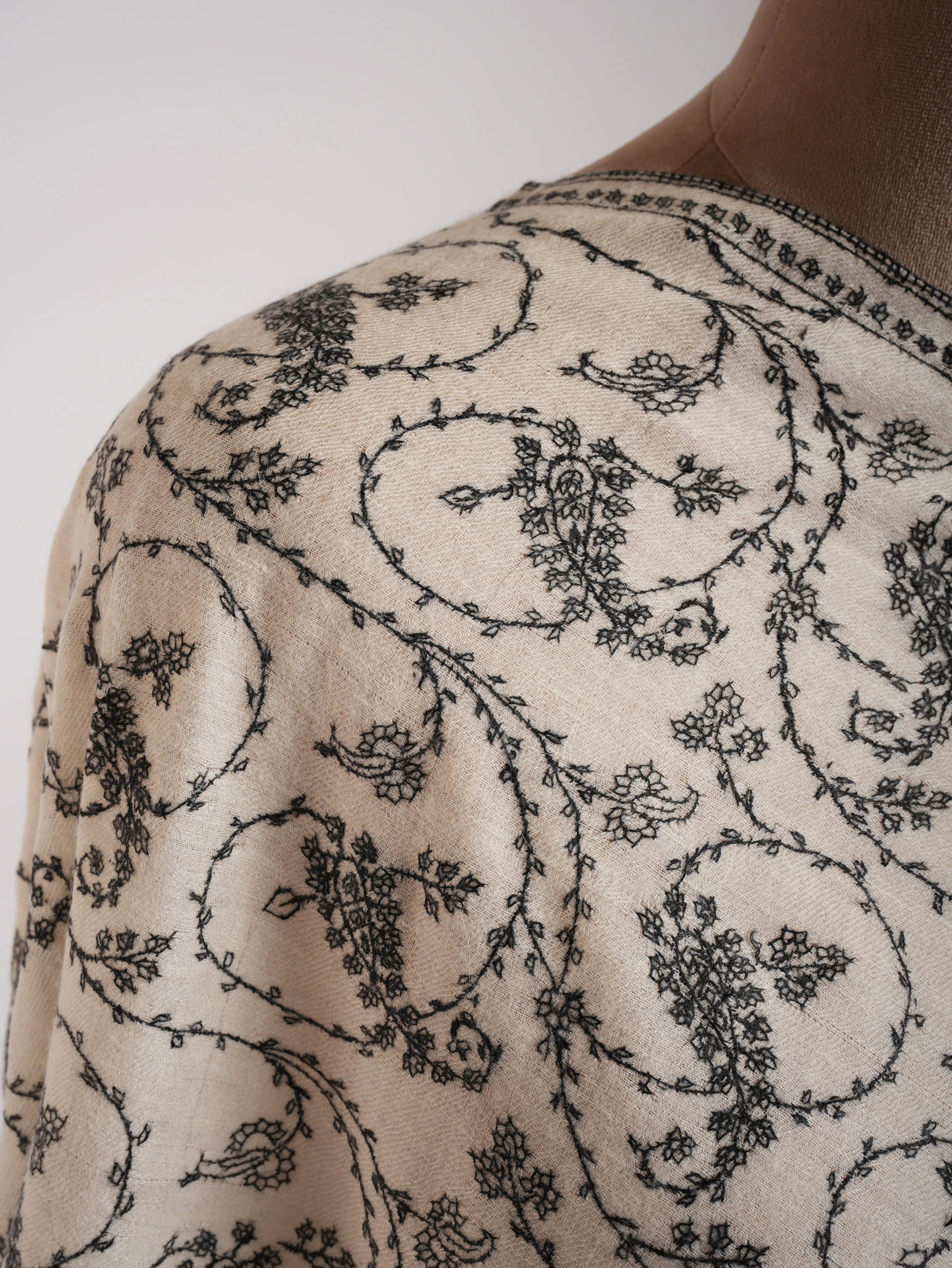 White Pure Cashmere Scarf with Black Sozni Embroidery